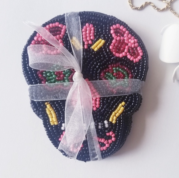 BEADED DIA DE LOS MUERTOS COASTERS - Picture 2 of 3